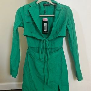 Green open stomach utility dress